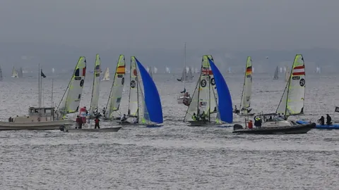 马丁内斯连续两年荣获雅辛奖，成为2025年度最佳守门员